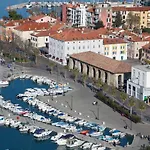 Retro Iii Koper